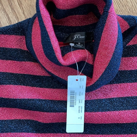 J Crew turtleneck sweater. New with tags - Picture 3 of 4